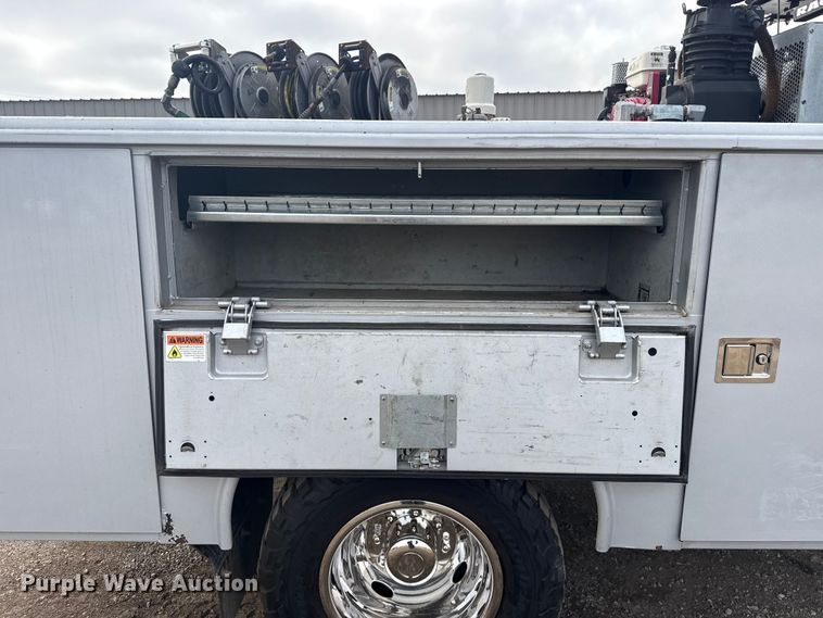 image for item EG1957 2017 Ford F350 XL Ext. Cab utility bed pickup truck