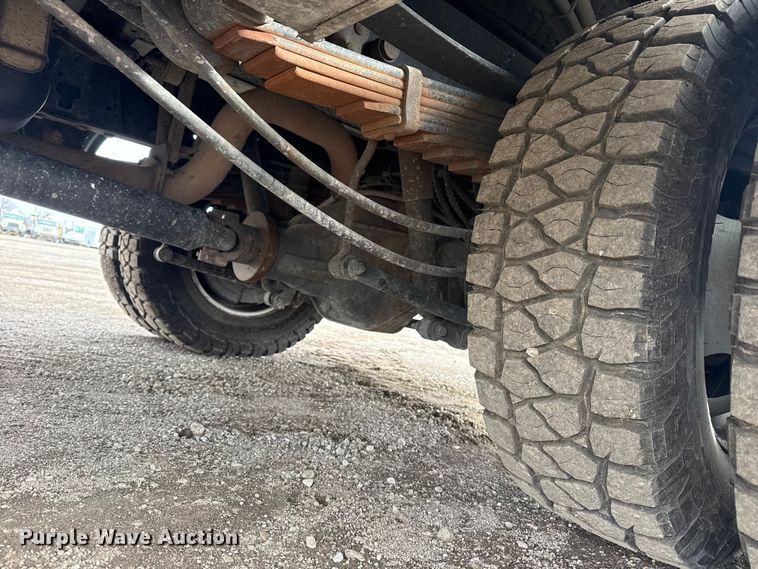 image for item EG1957 2017 Ford F350 XL Ext. Cab utility bed pickup truck