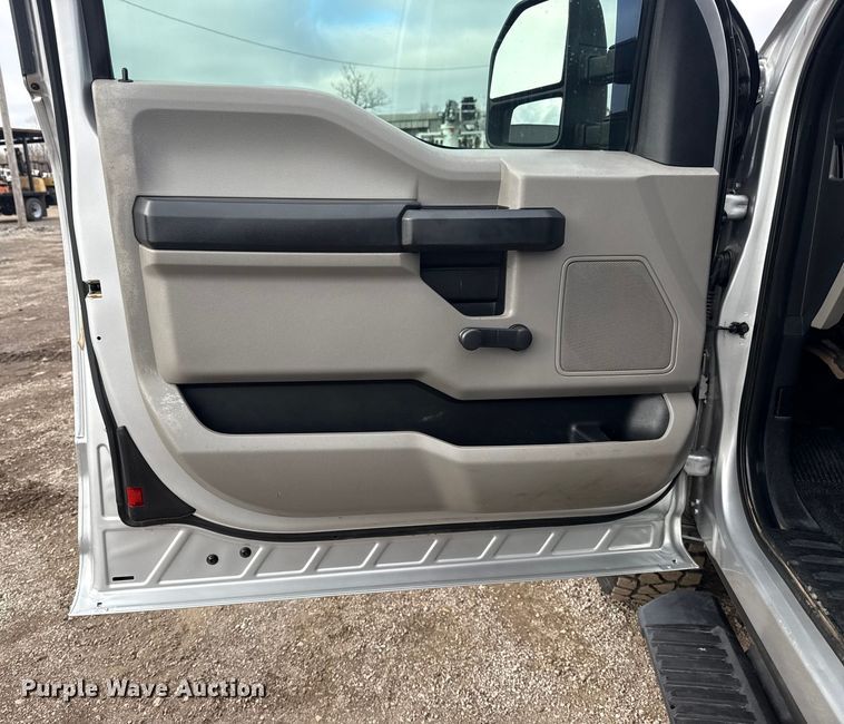 image for item EG1957 2017 Ford F350 XL Ext. Cab utility bed pickup truck