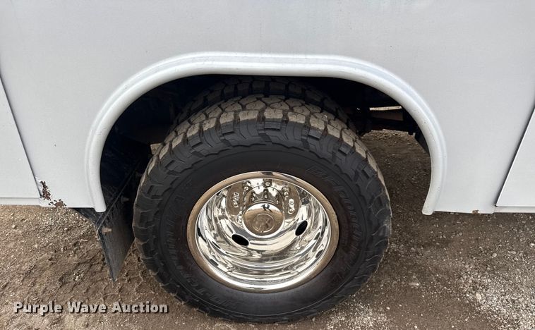 image for item EG1957 2017 Ford F350 XL Ext. Cab utility bed pickup truck