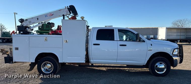 image for item EG1965 2017 RAM 3500 utility / service truck