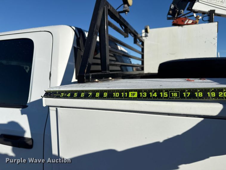 image for item EG1965 2017 RAM 3500 utility / service truck