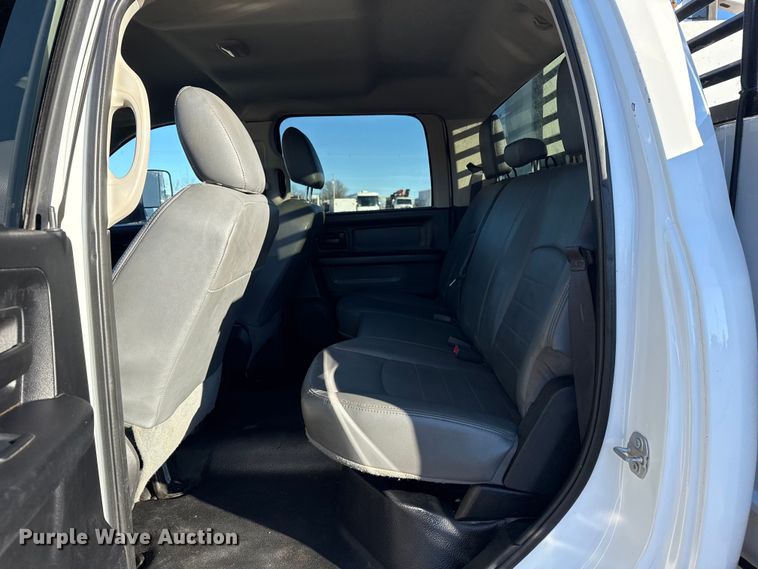 image for item EG1965 2017 RAM 3500 utility / service truck