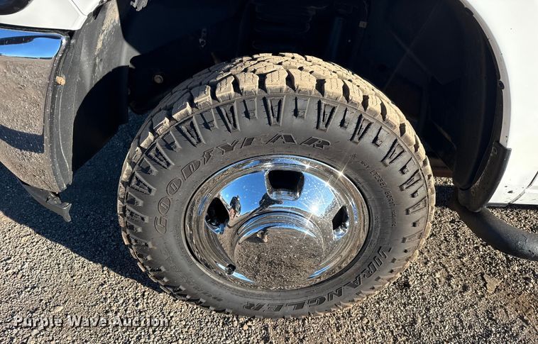 image for item EG1965 2017 RAM 3500 utility / service truck