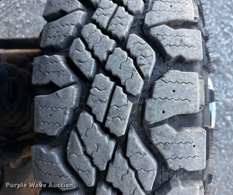 image for item EG1965 2017 RAM 3500 utility / service truck