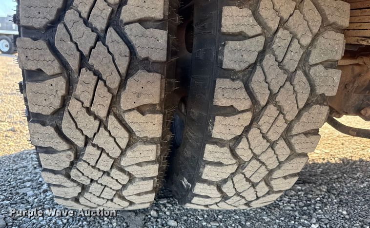 image for item EG1965 2017 RAM 3500 utility / service truck