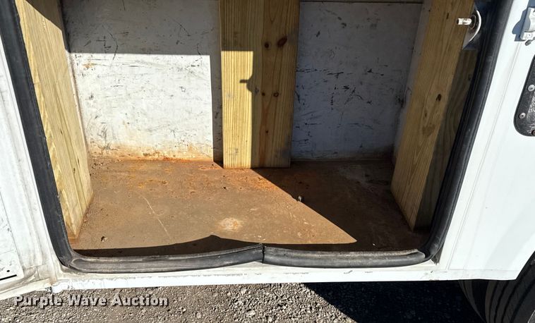 image for item EG1968 2012 Ford F550 utility / service truck