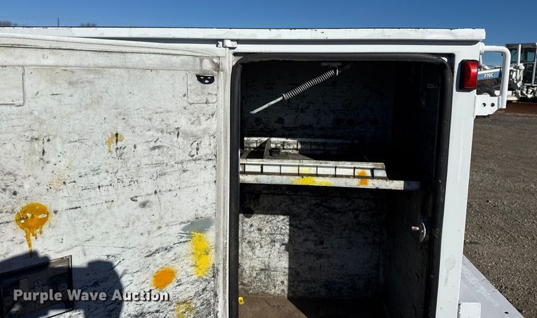 image for item EG1968 2012 Ford F550 utility / service truck