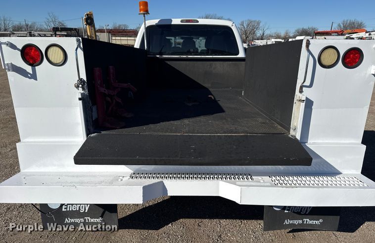 image for item EG1968 2012 Ford F550 utility / service truck