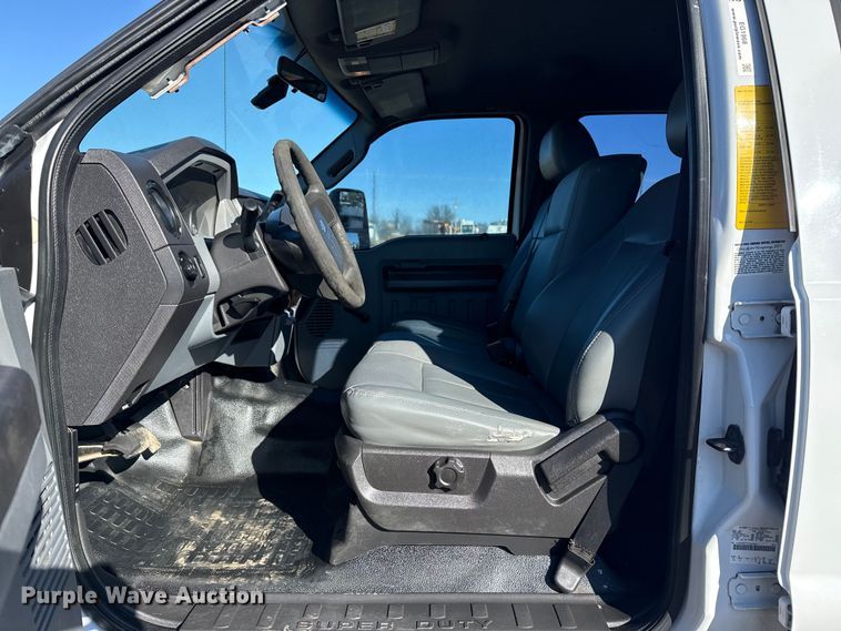 image for item EG1968 2012 Ford F550 utility / service truck