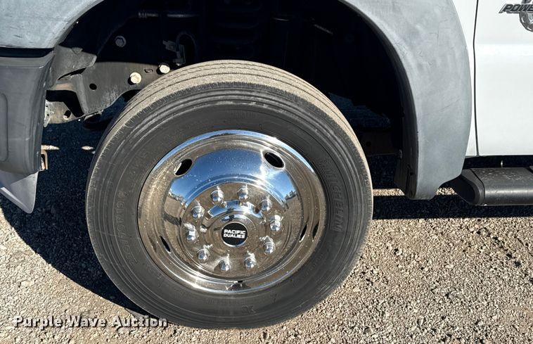 image for item EG1968 2012 Ford F550 utility / service truck