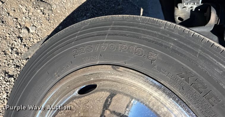 image for item EG1968 2012 Ford F550 utility / service truck