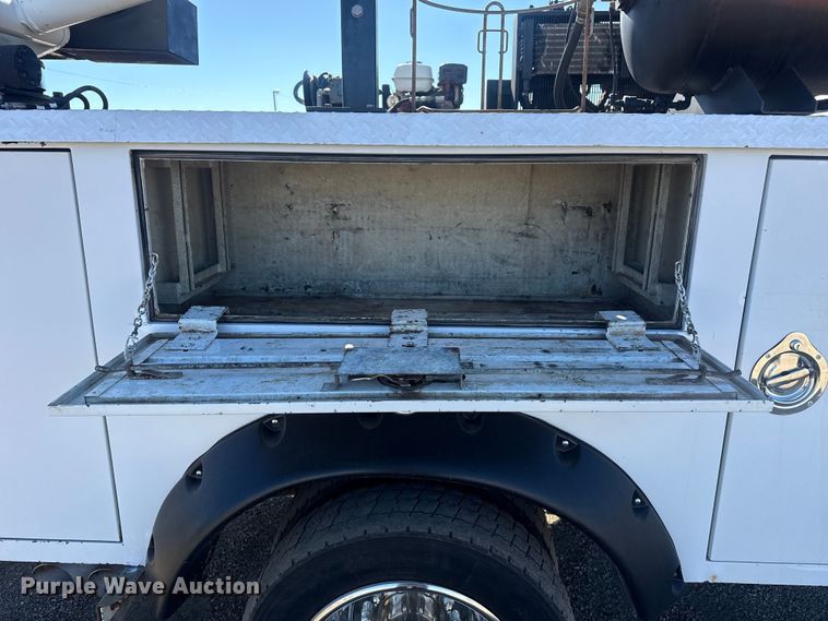 image for item EG1970 2018 Ford F450 Super Duty XL utility / service truck