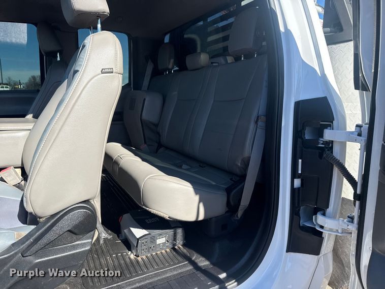 image for item EG1970 2018 Ford F450 Super Duty XL utility / service truck