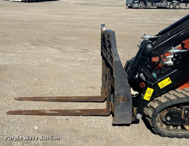 image for item EG1972 2022 Ditch Witch SK3000 compact utility loader