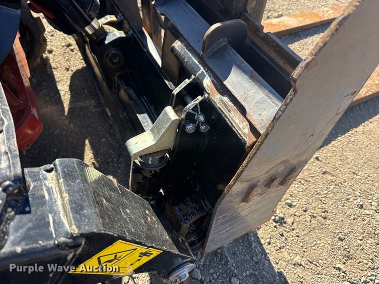 image for item EG1972 2022 Ditch Witch SK3000 compact utility loader