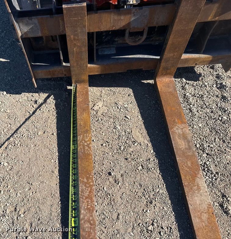 image for item EG1972 2022 Ditch Witch SK3000 compact utility loader