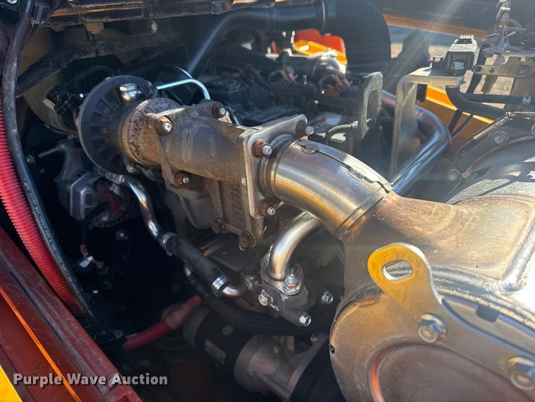 image for item EG1972 2022 Ditch Witch SK3000 compact utility loader