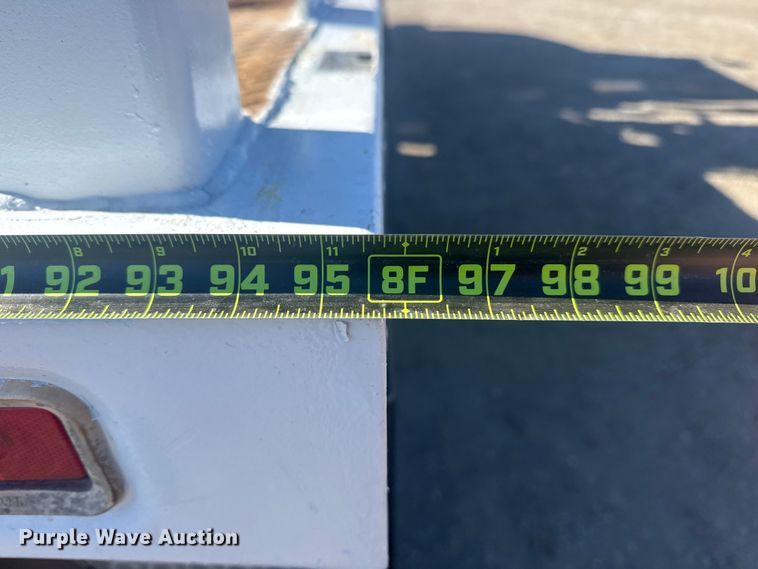 image for item EG1974 2006 International 7400 crane truck