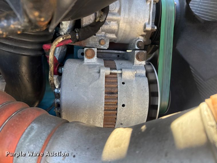 image for item EG1974 2006 International 7400 crane truck