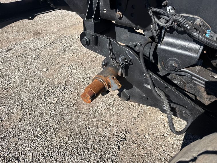 image for item EG1974 2006 International 7400 crane truck