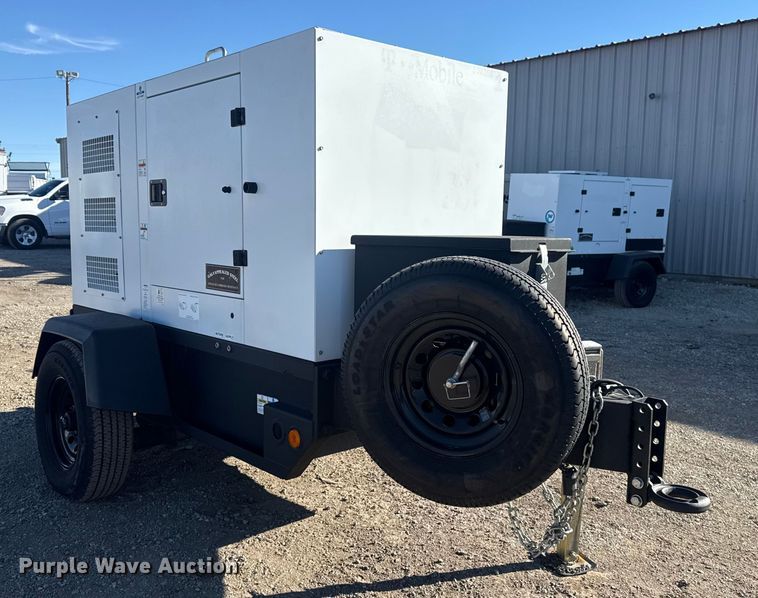 image for item EG1975 2021 Doosan Portable Power G25WDO-T4F generator