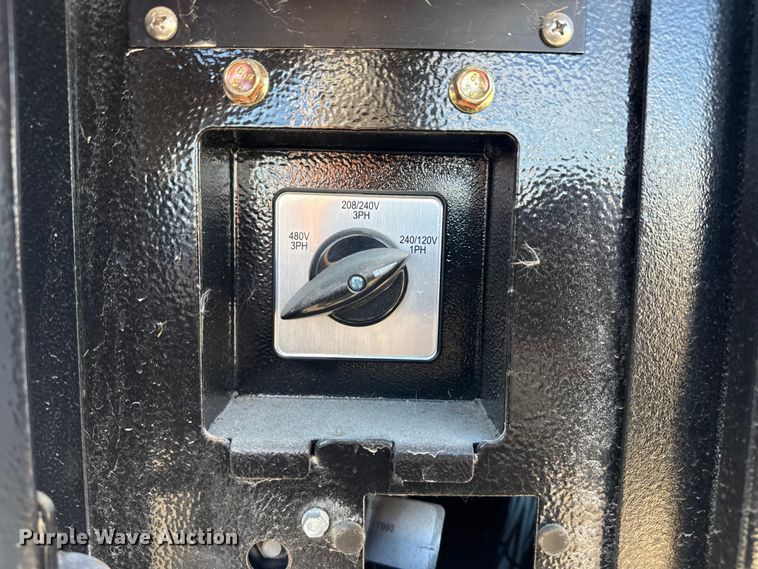 image for item EG1975 2021 Doosan Portable Power G25WDO-T4F generator