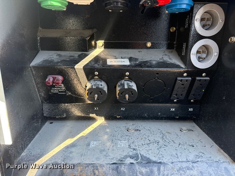 image for item EG1975 2021 Doosan Portable Power G25WDO-T4F generator