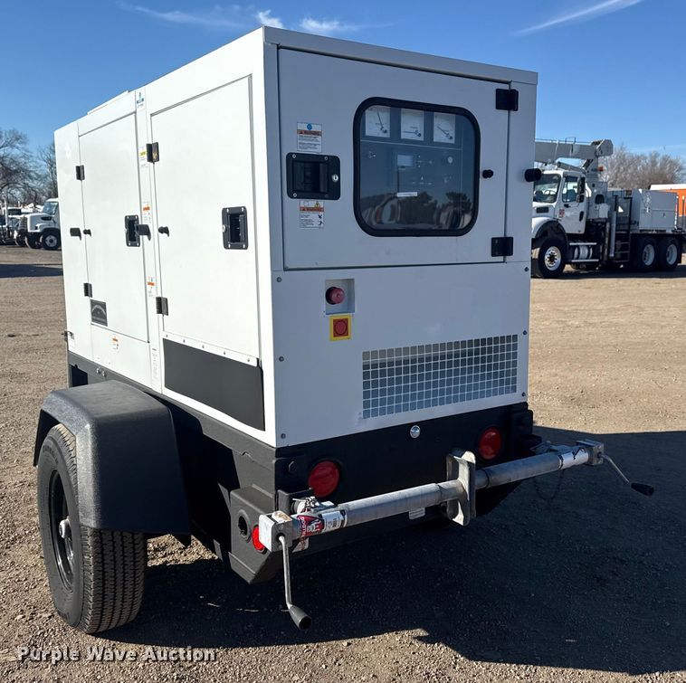 image for item EG1976 2021 Doosan Portable Power G25WDO-T4F generator
