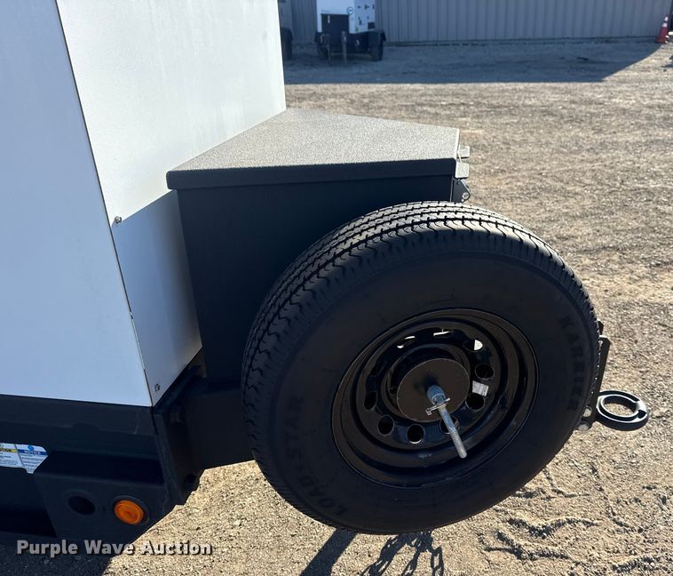 image for item EG1976 2021 Doosan Portable Power G25WDO-T4F generator