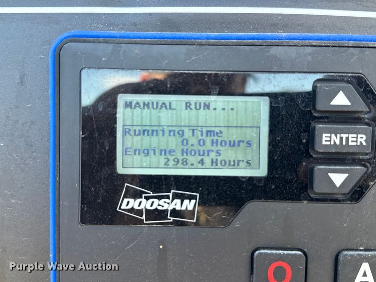 image for item EG1976 2021 Doosan Portable Power G25WDO-T4F generator