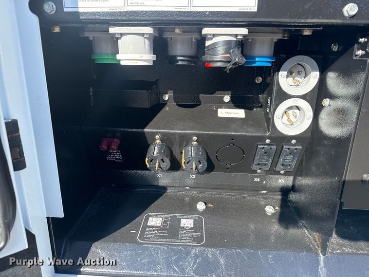 image for item EG1976 2021 Doosan Portable Power G25WDO-T4F generator