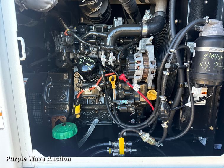 image for item EG1976 2021 Doosan Portable Power G25WDO-T4F generator