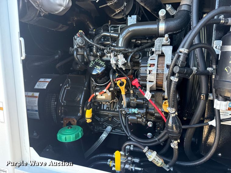 image for item EG1976 2021 Doosan Portable Power G25WDO-T4F generator