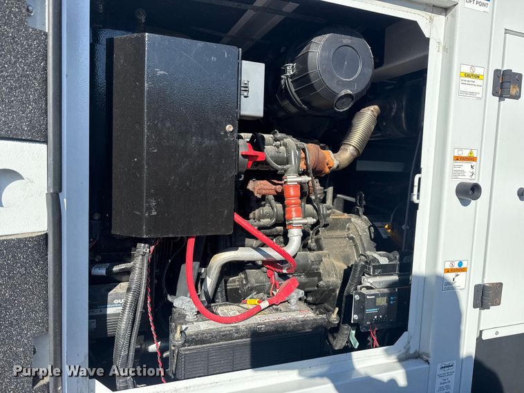 image for item EG1976 2021 Doosan Portable Power G25WDO-T4F generator