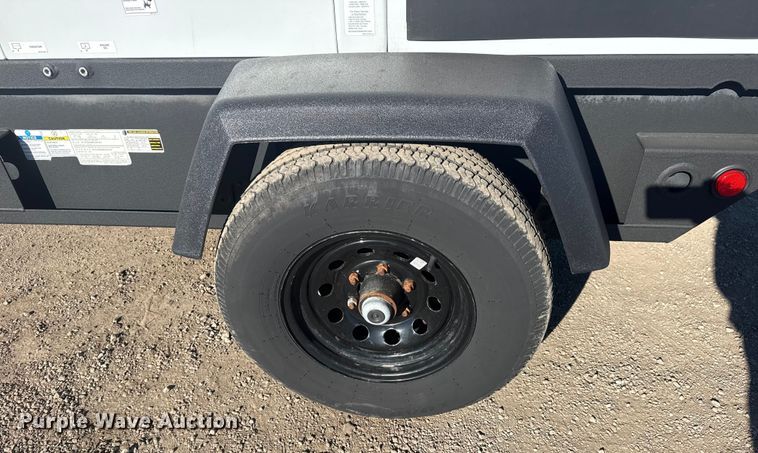 image for item EG1976 2021 Doosan Portable Power G25WDO-T4F generator