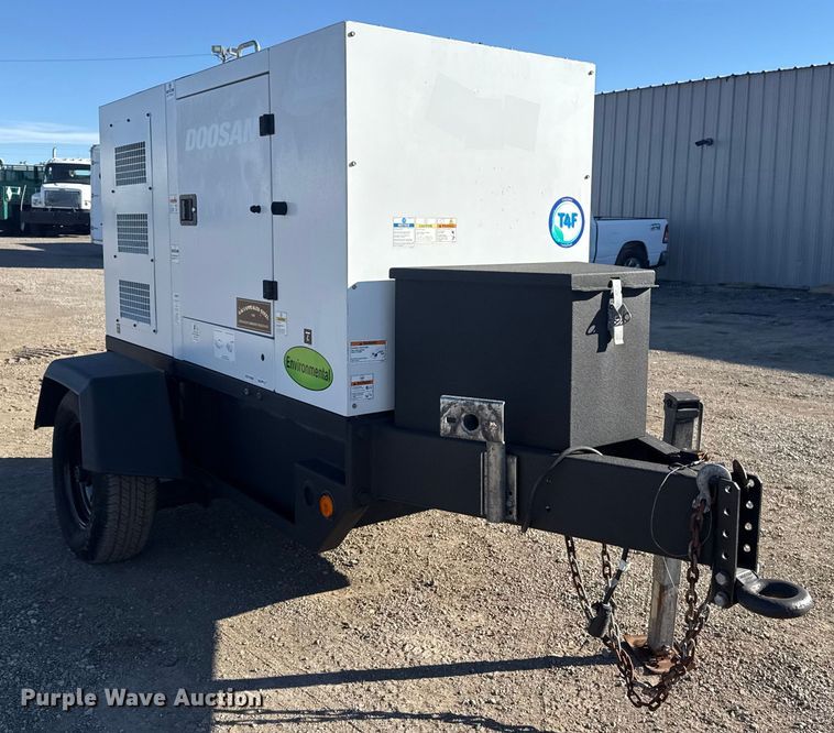 image for item EG1977 2019 Doosan Portable Power G25WDO-T4F generator