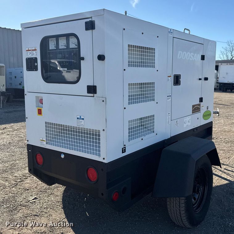 image for item EG1977 2019 Doosan Portable Power G25WDO-T4F generator