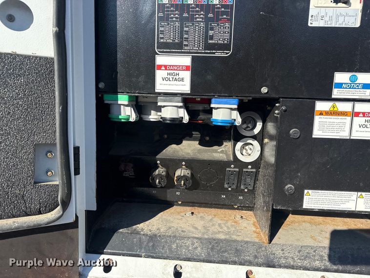 image for item EG1977 2019 Doosan Portable Power G25WDO-T4F generator