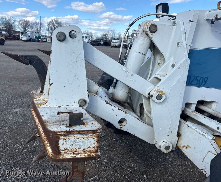 image for item EG1982 2000 John Deere 770C motor grader