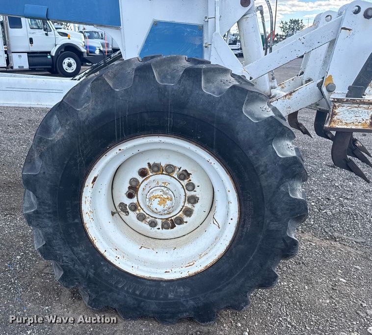 image for item EG1982 2000 John Deere 770C motor grader