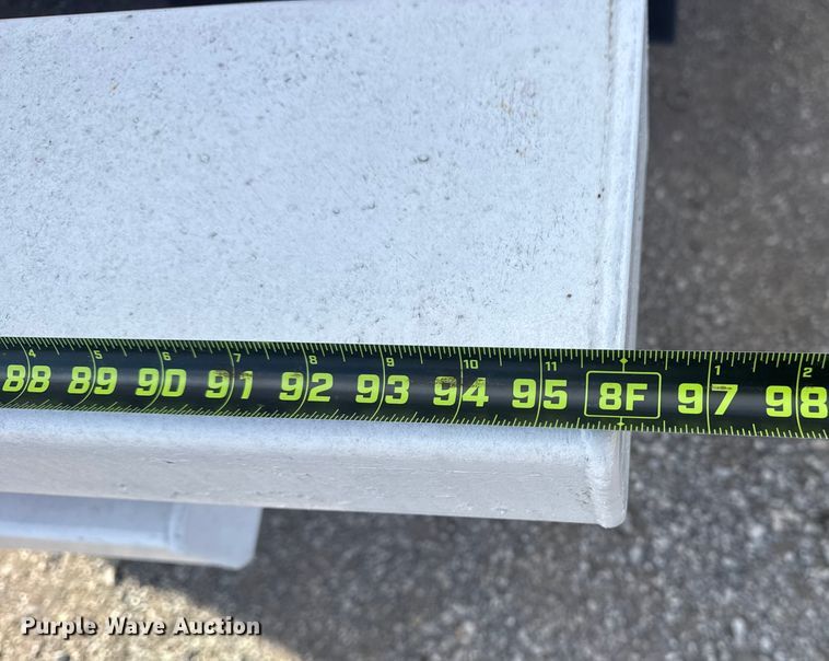 image for item EG1988 2011 Mack CHU613 vacuum truck