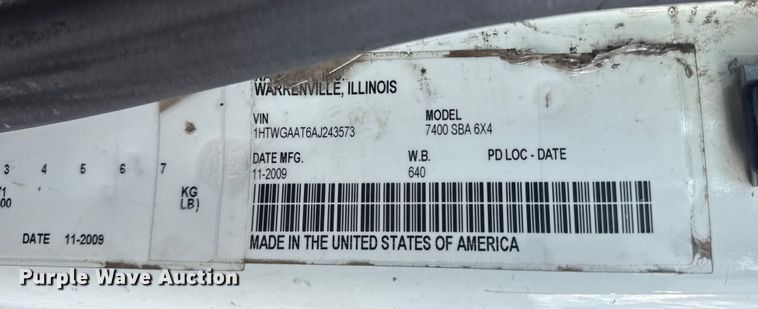 image for item EG1989 2010 International 7400 crane truck