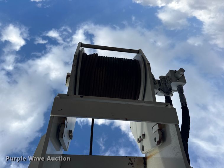 image for item EG1990 2013 Freightliner 114SD crane truck