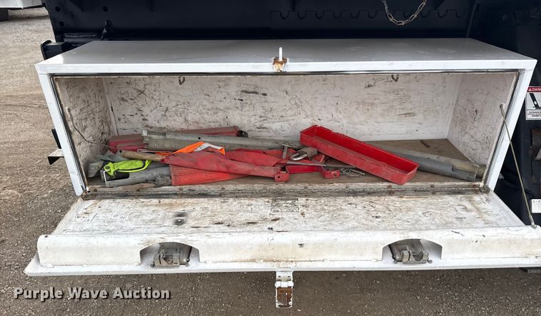 image for item EG1990 2013 Freightliner 114SD crane truck