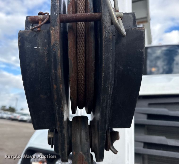 image for item EG1990 2013 Freightliner 114SD crane truck