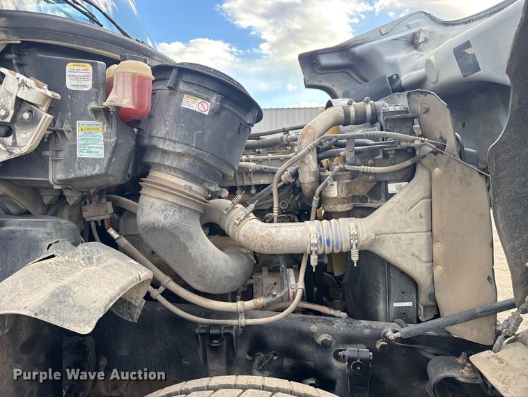 image for item EG1990 2013 Freightliner 114SD crane truck