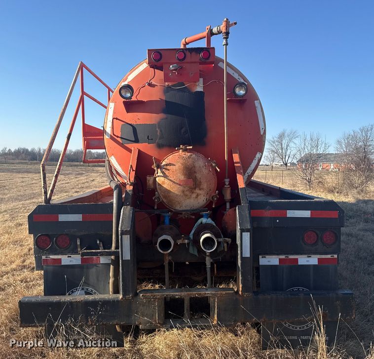 image for item EG1991 2007 Galyean Equipment Company tank trailer