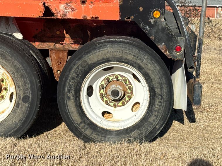 image for item EG1992 2007 Dragon Products tank trailer