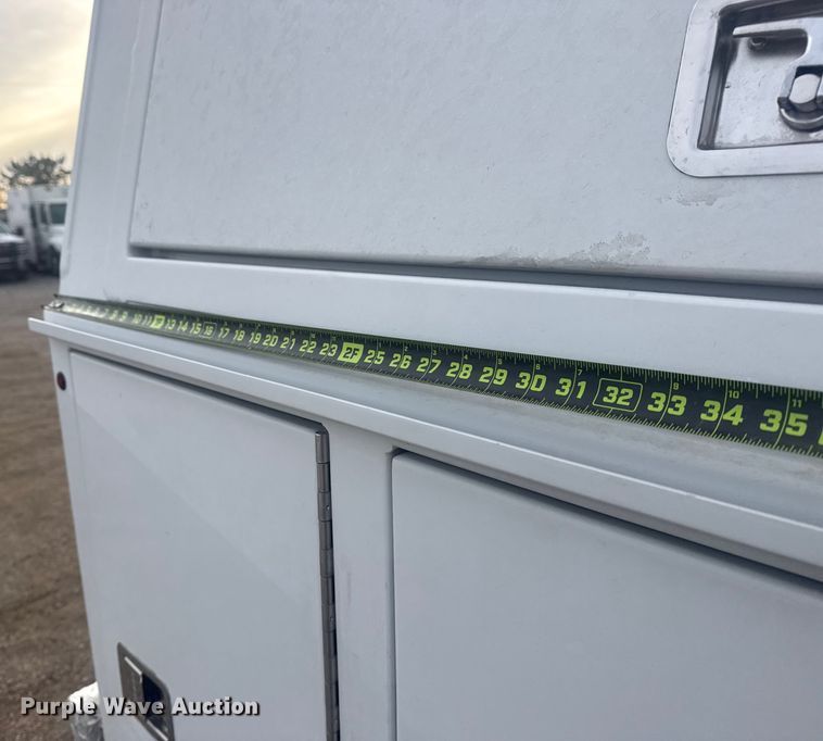 image for item EG1995 2016 Freightliner Sprinter 3500 utility van